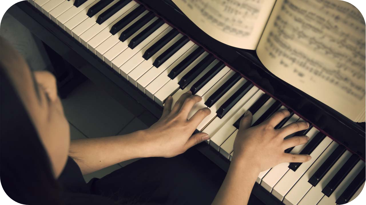 Our tips for starting piano as an adult